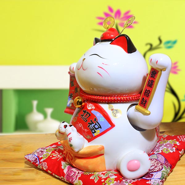 Mèo Vẫy Tay Tài Lộc Tấn Tới