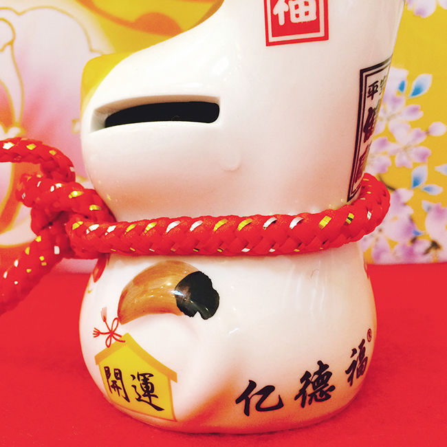 Mèo thần tài tay lớn Mèo thần tài tay lớn