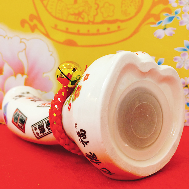 Mèo thần tài tay lớn Mèo thần tài tay lớn