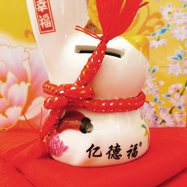 Mèo thần tài tay lớn