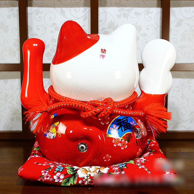 Mèo vẫy tay kim vận chiêu tài