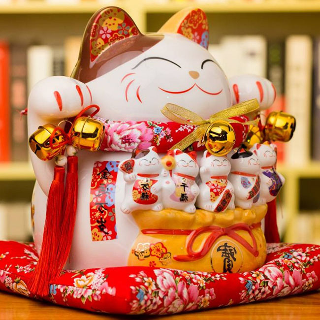 Mèo thần tài giơ 2 tay - Niên niên cát tường