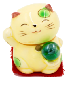 hình ảnh của Maroki neko với 8 quả bóng