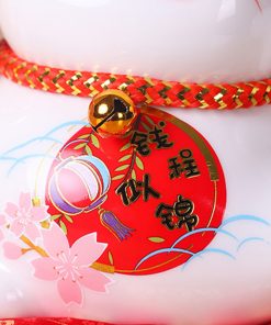 Mèo vẫy tay hoa khai phú quý