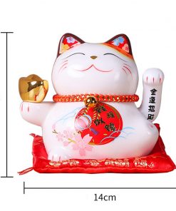 Mèo vẫy tay hoa khai phú quý